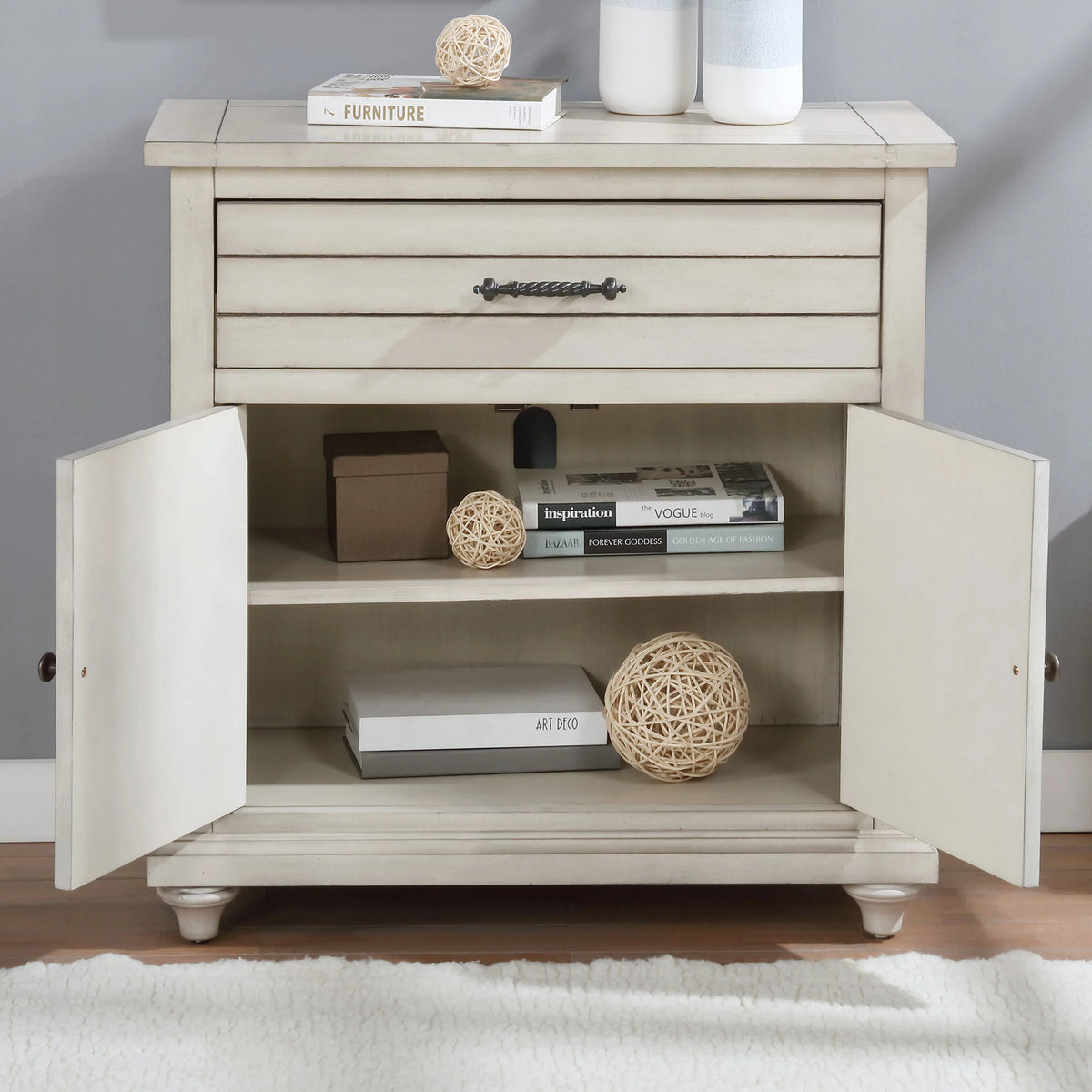 White Storage Hallway Cabinet O7729