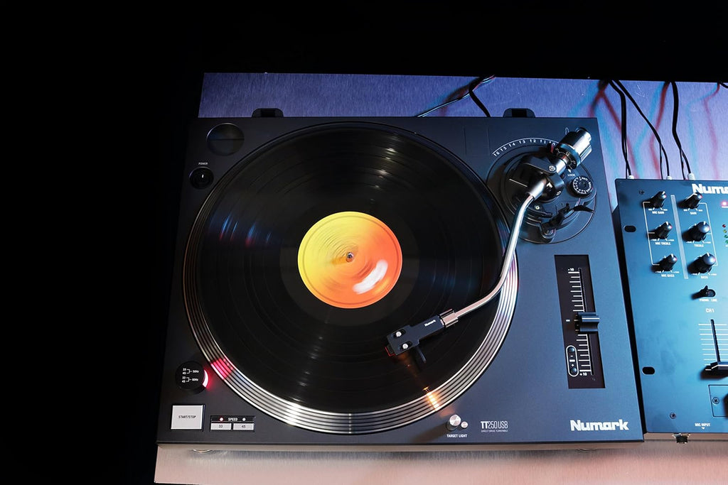 USB DJ Controller with Trigger Pads L587