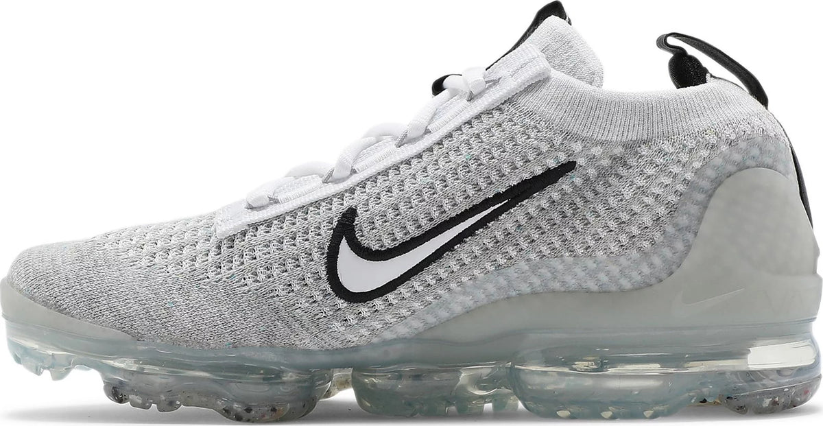 White Metallic Silver Sneakers U927