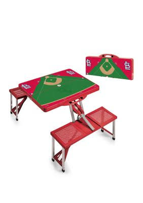Red Picnic Table T46881