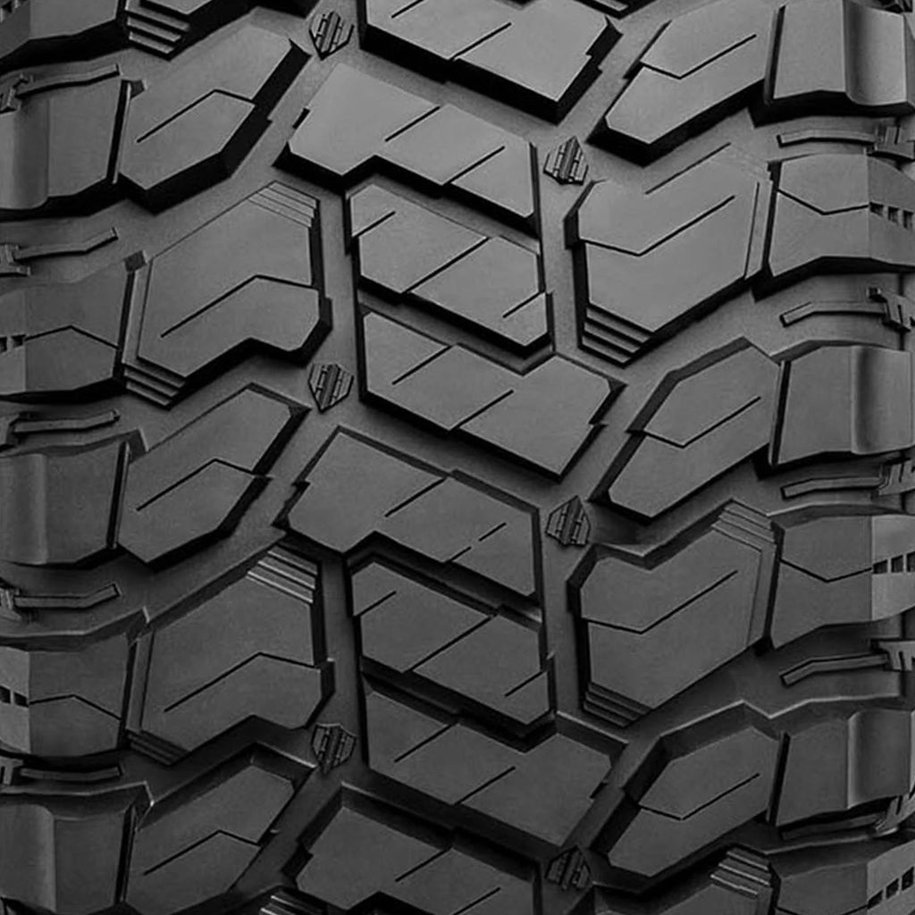 Rugged Terrain Light Truck Tire N4122