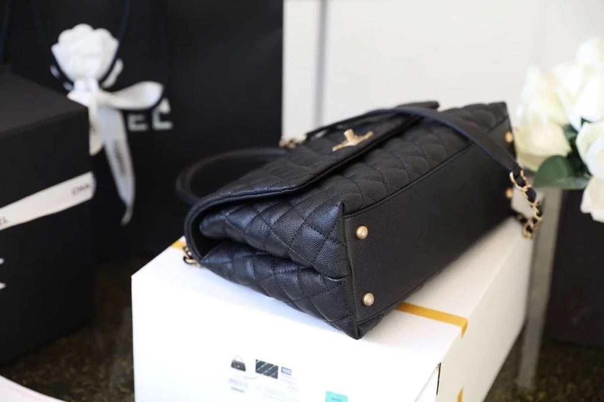 Large Black Flap Bag with Top Handle X291228