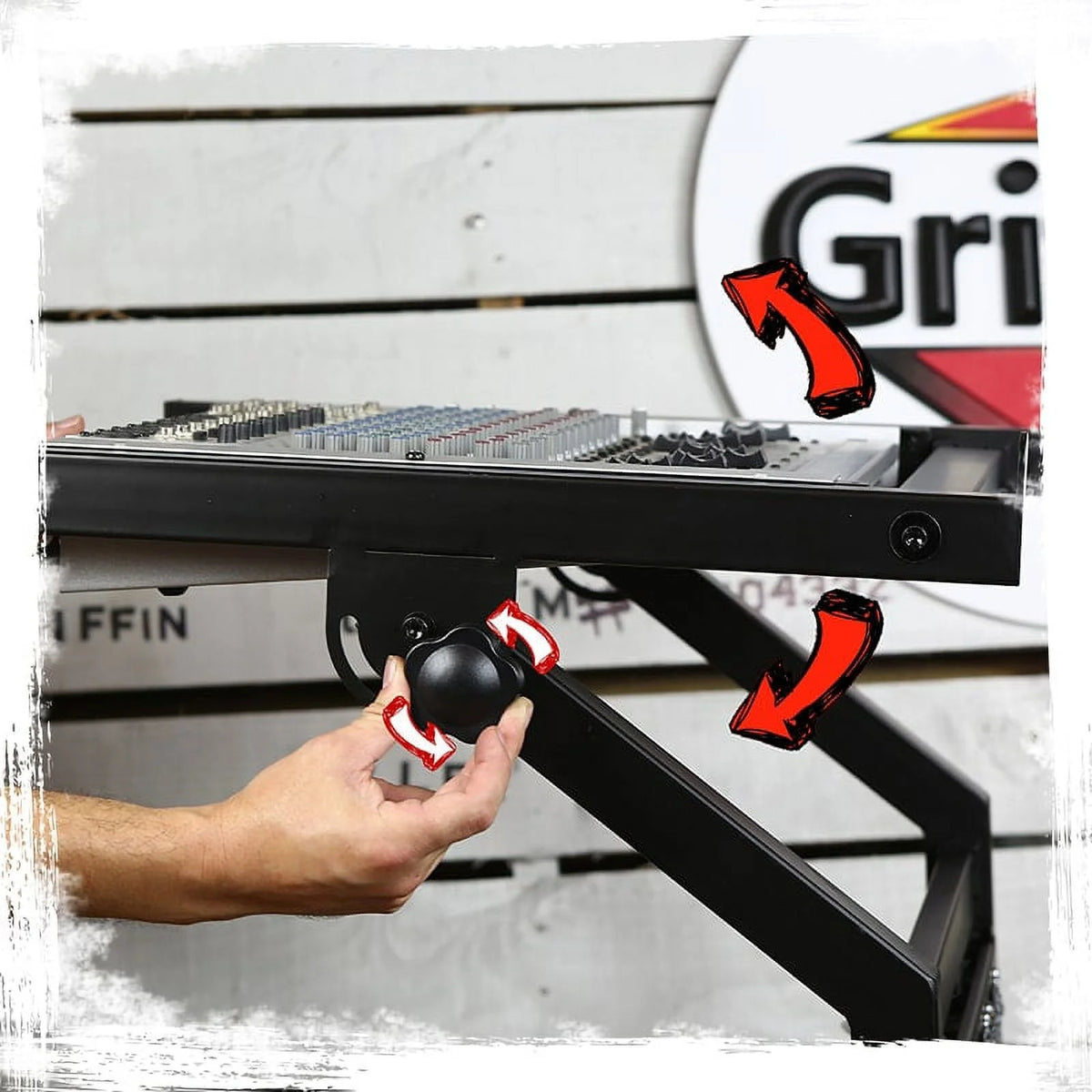 19U Rolling Rackmount Stand with Adjustable Mixer Platform D8151