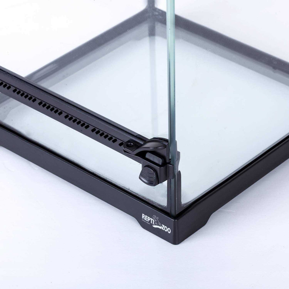 Glass Terrarium Tank 8x8x12 Front Opening Z581584