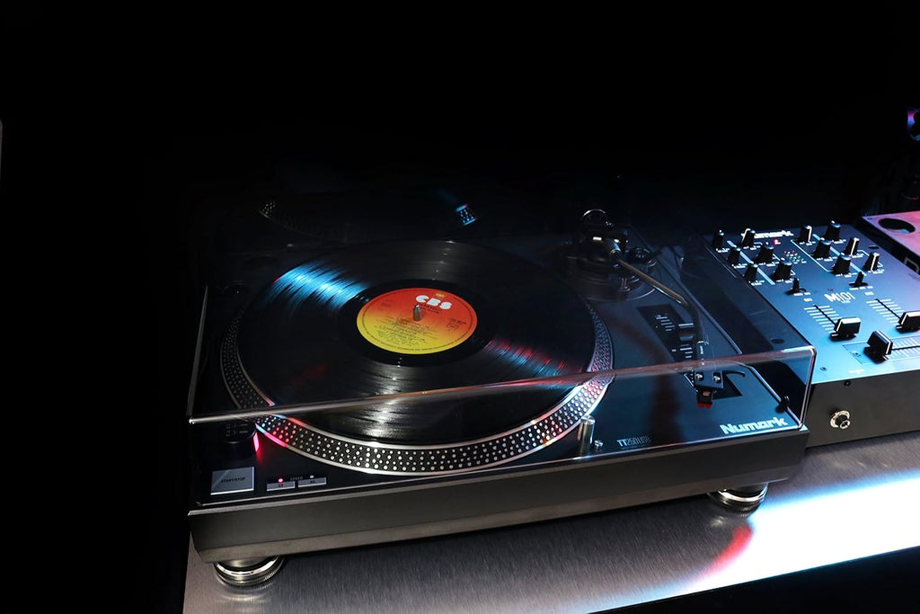 USB DJ Controller with Trigger Pads L587