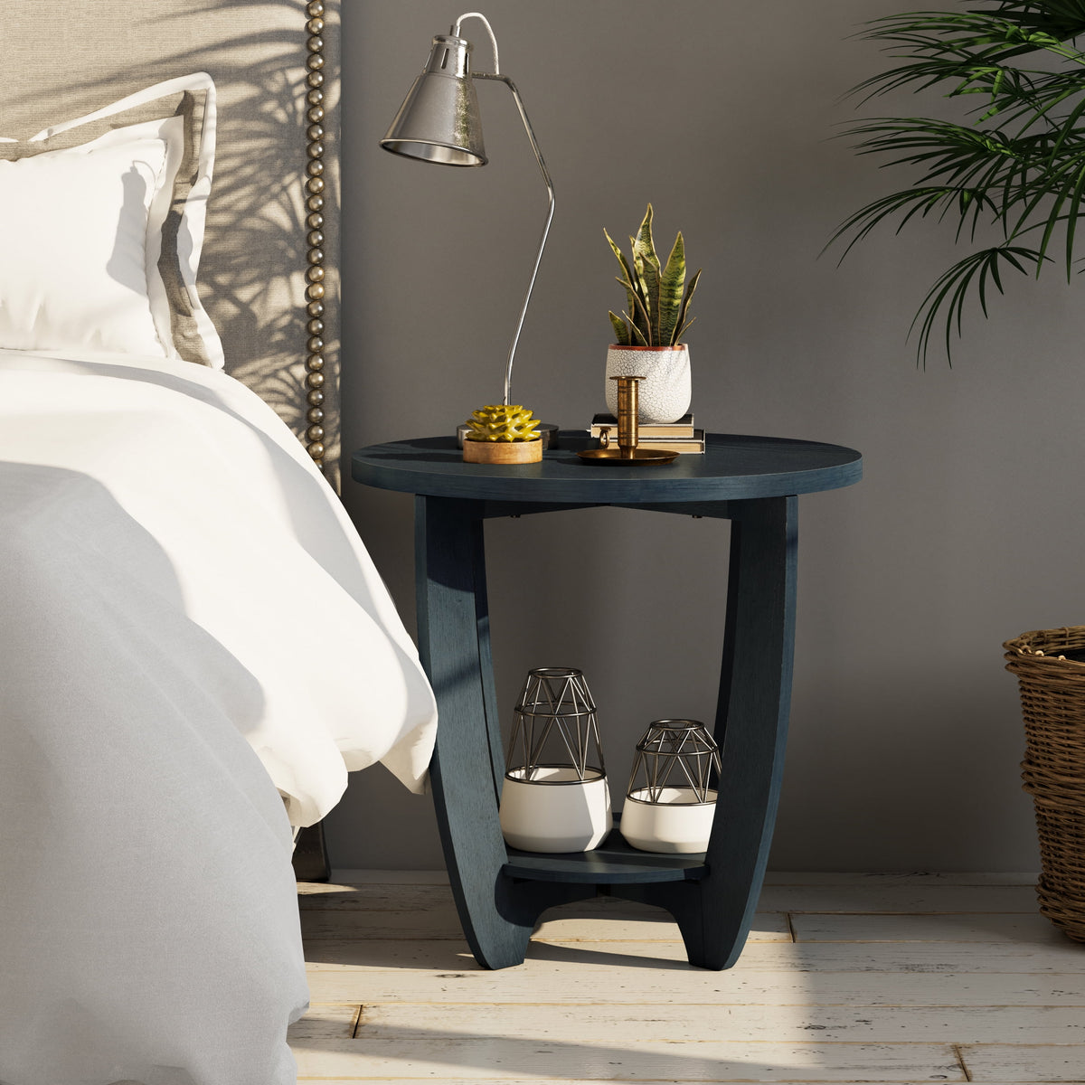 Rustic Round End Table with Storage Shelf O158704