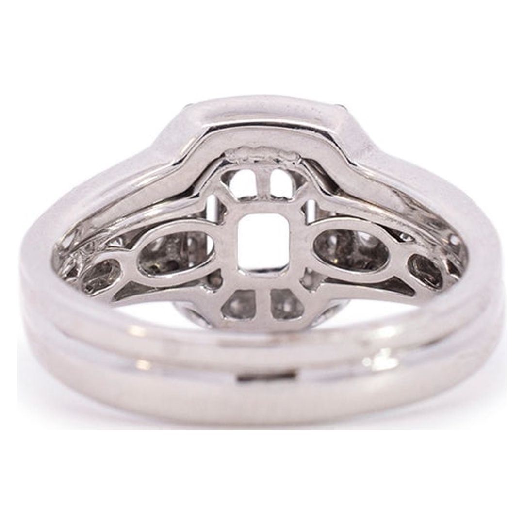18K White Gold Rectangle Halo Diamond Engagement Ring U82600