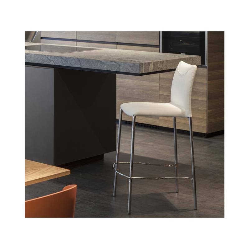 White Leather Chrome Bar Stool X6066