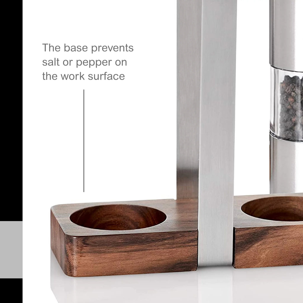 Salt and Pepper Grinder Set I715