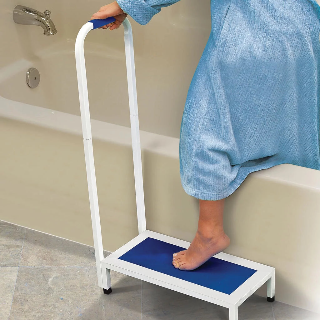 Support Step Stool with Handle, 5" Step Height, Steel F161386