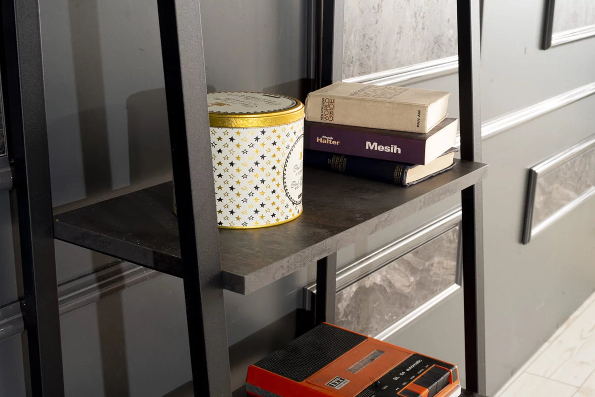 5 Tier Metal Ladder Bookshelf H7320