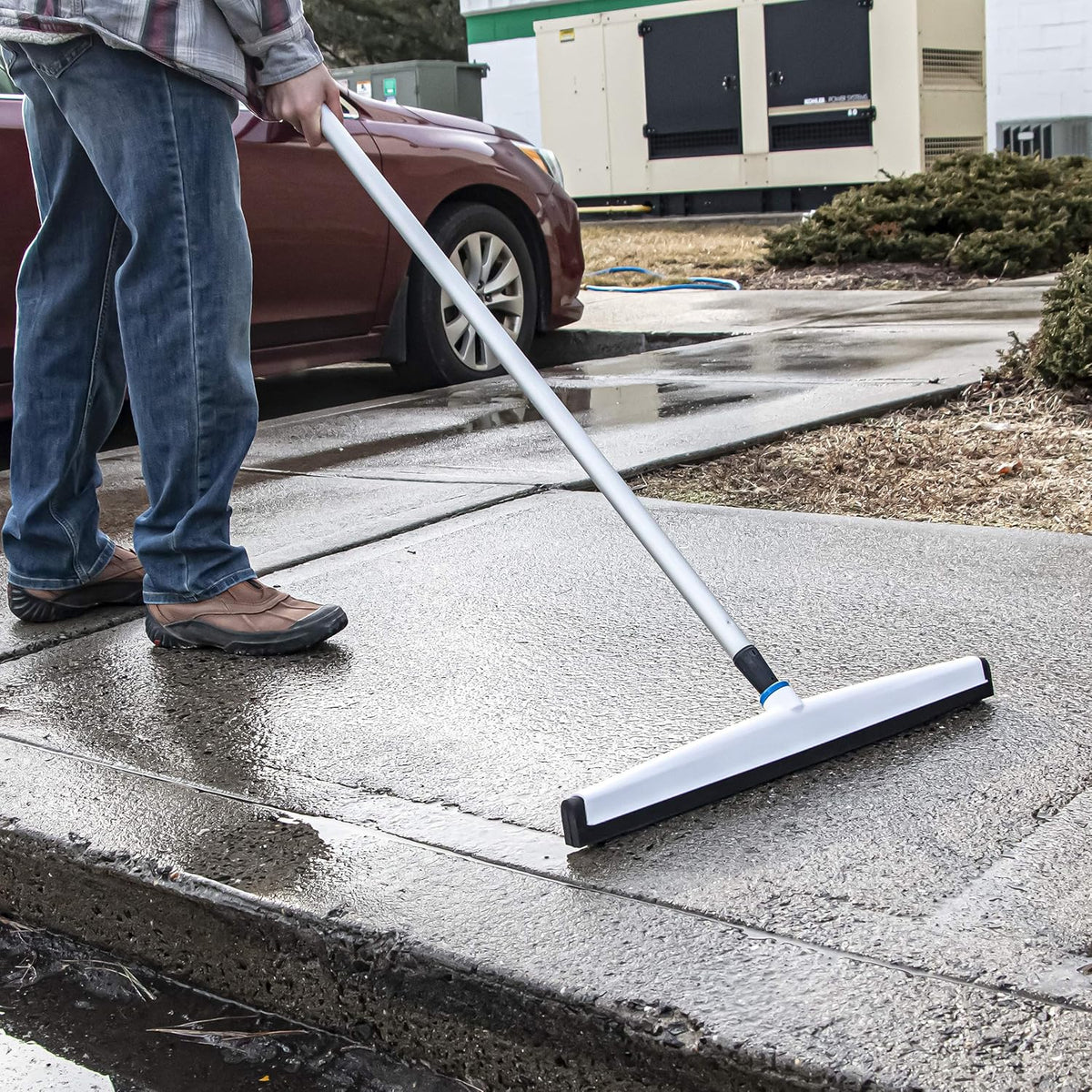 22" Uneven Surface Floor Squeegee with 60" Aluminum Pole, Pack of 2 B7627